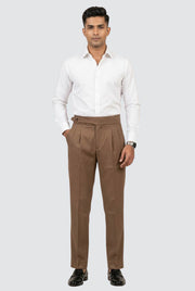 Men's brown casual trousers with straight leg and button closure