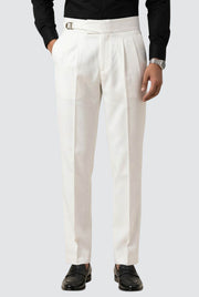 Men's white casual trousers with belt buckle and slightly tapered legs