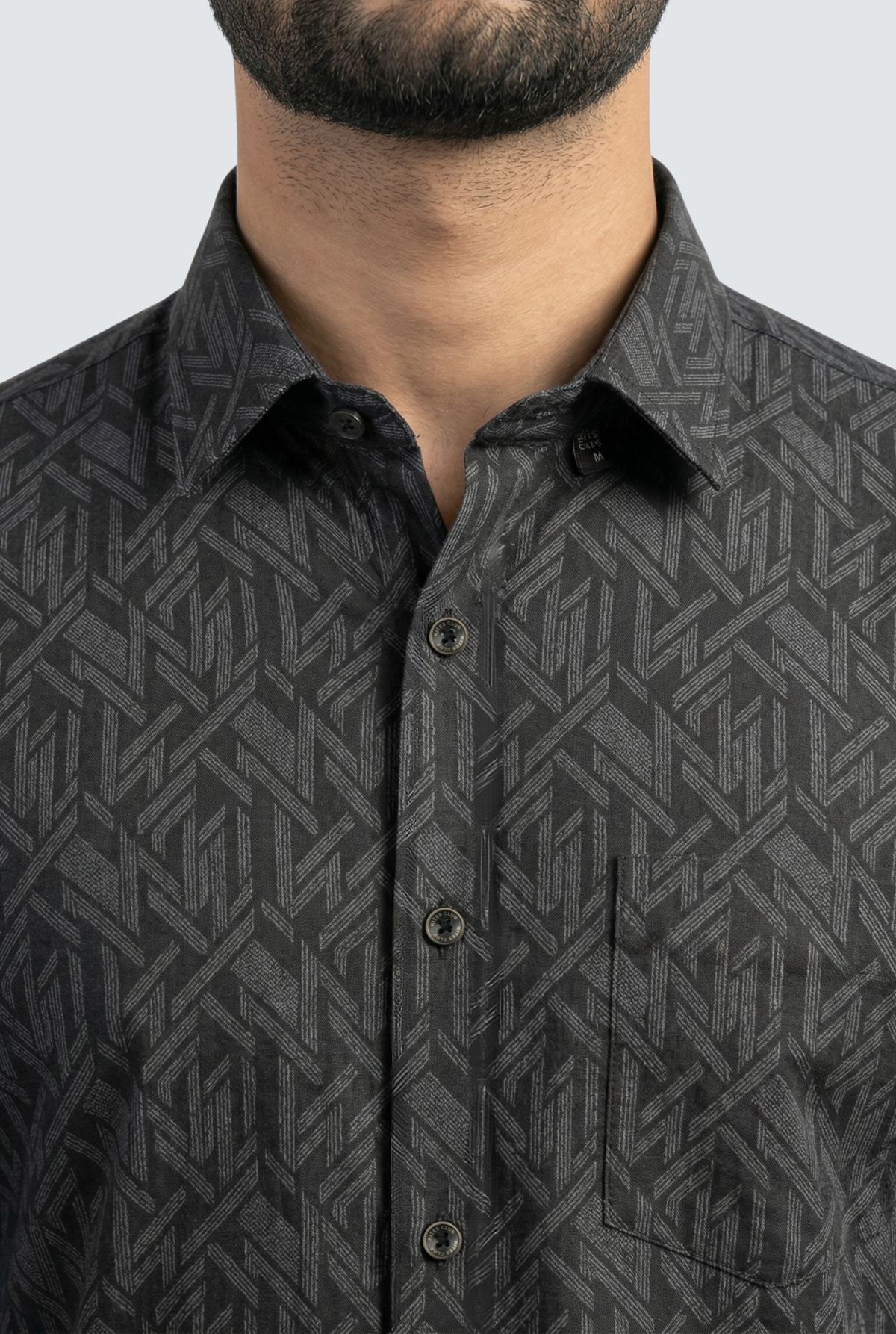Black dobby cotton shirt with geometric pattern, button-front and spread collar