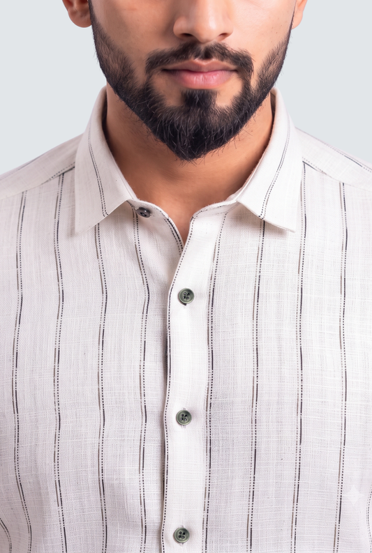 Men's linen striped shirt close-up: button-down collar and front placket