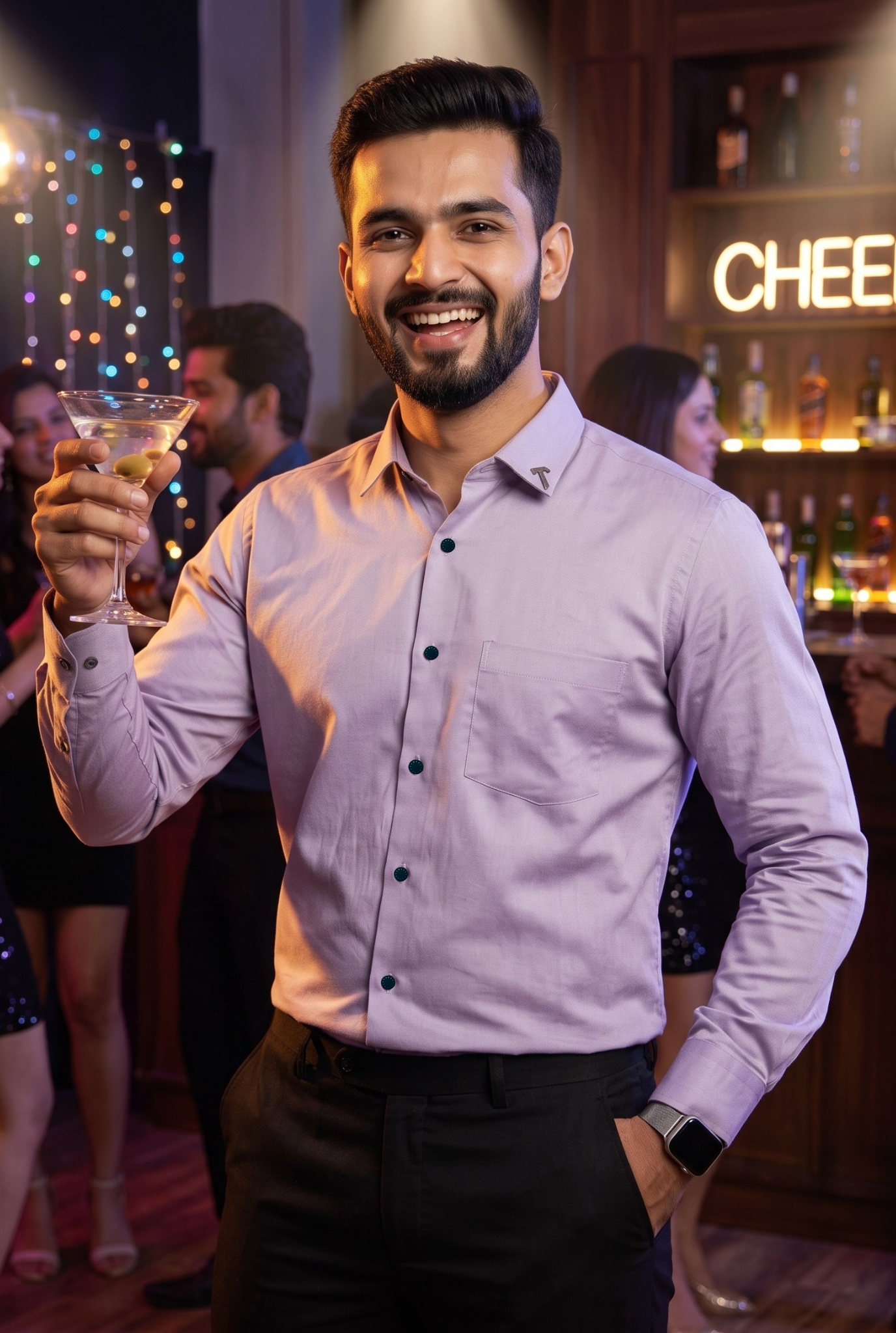 Light purple men’s satin cotton shirt with collar and buttoned front, long sleeves
