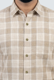 Men’s fawn pure linen casual shirt, plaid button placket and pointed collar