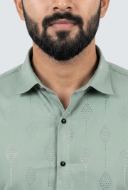 Men's pista green shirt collar and front buttons, dotted geometric pattern