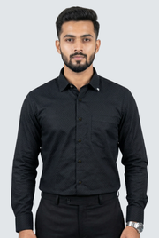 Men's black slim-fit dobby cotton shirt with button-up collar