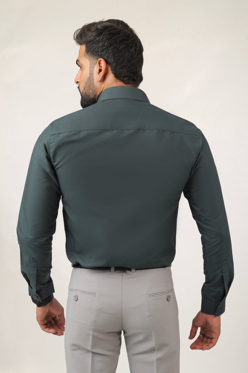 Back profile of slim fit dark green shirt – breathable cotton