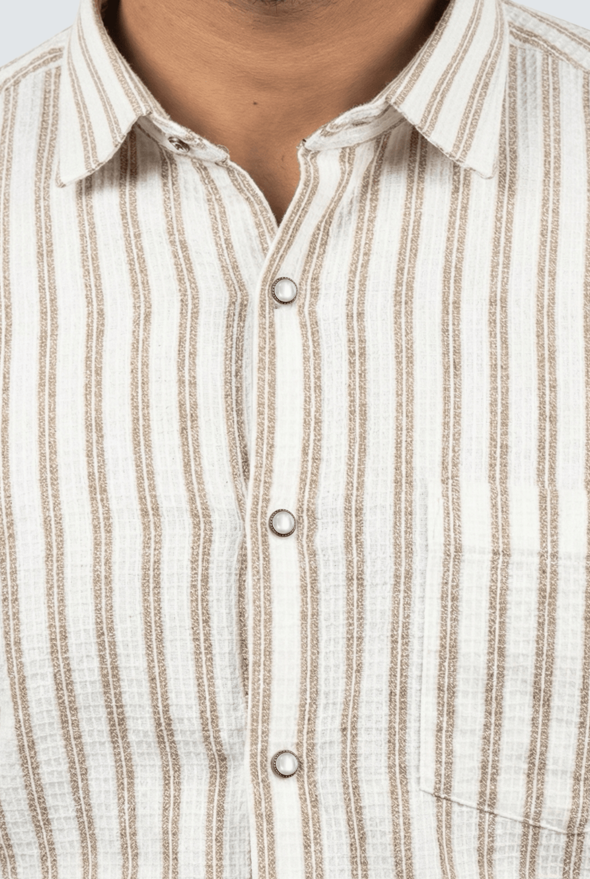 Striped cotton shirt front with button placket and pointed collar